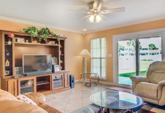 4 A, Three Bedroom Townhome has Balcony rooms