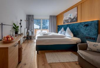 Hotel FoKus has Balcony rooms