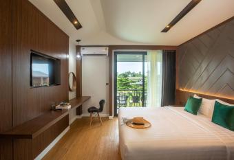 The Canale Samui Resort - SHA Extra Plus has Balcony rooms