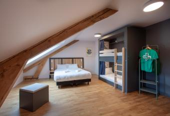 The People - Strasbourg allows 18 year olds to book a room