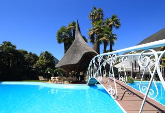 Albergo Losone has Balcony rooms