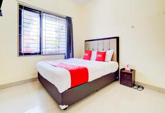 OYO 90052 Star House allows 18 year olds to book a room