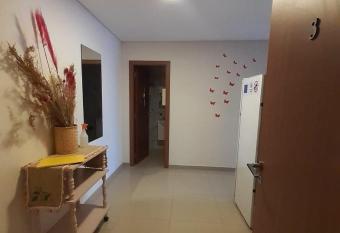 Departamento Alem 2 en exclusivo Barrio Martin allows 18 year olds to book a room