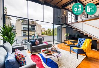 ULIV Condesa has Balcony rooms