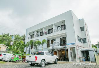 ECL TRAVELLERS INN has Balcony rooms