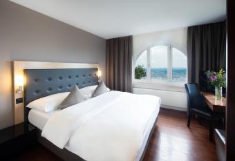 Hotel UTO KULM car-free hideaway in Zurich has rooms with a private hot tub