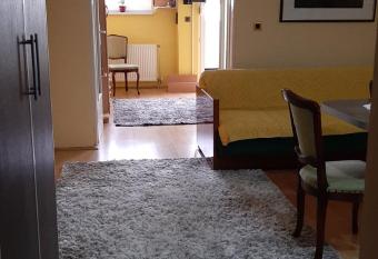 Apartman 015 LiVe has Balcony rooms