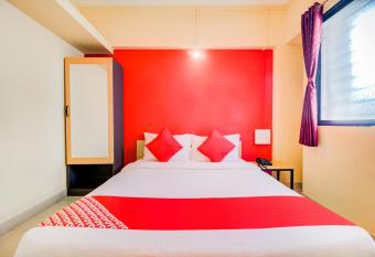 Hotel Green Leaves allows 18 year olds to book a room