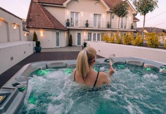 Dozsa Residence allows 18 year olds to book a room