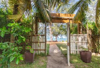 LEMON BEACH LODGE Vilankulo has Balcony rooms