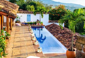 Casa Yahri has Balcony rooms