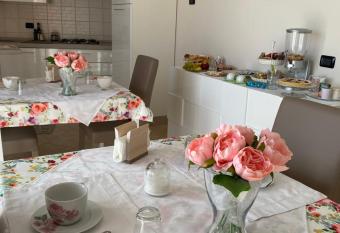 Come a Casa B&B has Balcony rooms