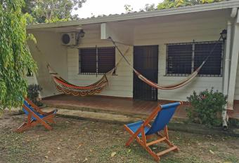 Gorgona Peaceful House has Balcony rooms