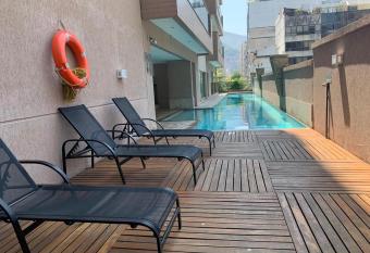 Condom  nio Premium Su  tes 02 has Balcony rooms