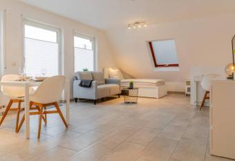 1-Zimmer Apartment in Top Lage in Filderstadt has Balcony rooms