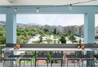 Zeus is Loose allows 18 year olds to book a room