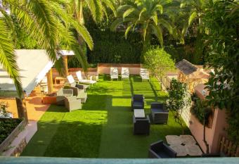 Apartamentos Royal Life has Balcony rooms