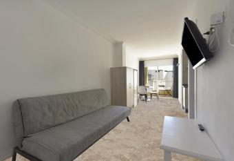 Apartamento Macarena has Balcony rooms