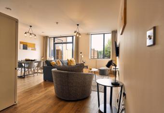 Herongate Apartments allows 18 year olds to book a room