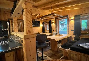 Luxus Apartment Nina mit Zirbenh  tte has Balcony rooms