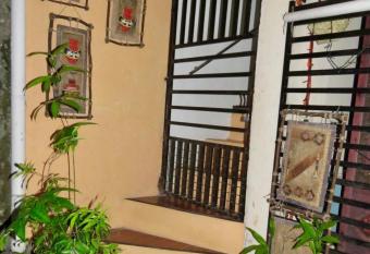 Perlies Inn Balcony House has Balcony rooms