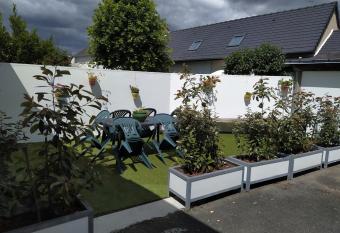 Appartement Ch  teauroux, 3 pi  ces, 4 personnes - FR-1-591-191 has Balcony rooms