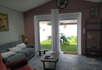 Appartement Ch  teauroux, 3 pi  ces, 6 personnes - FR-1-591-228 has Balcony rooms