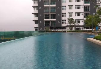 New Vacation Homestay @Forest Valley has Balcony rooms