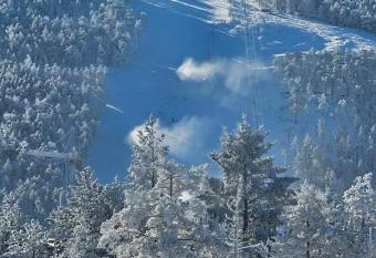 Apartmani kod Pan  evca allows 18 year olds to book a room