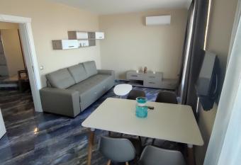 Beach Location Pomorie has Balcony rooms