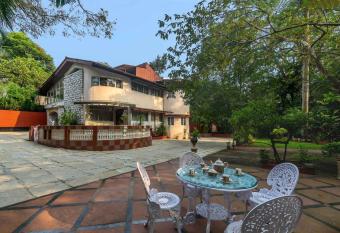 StayVista at Cove Cottage has Balcony rooms