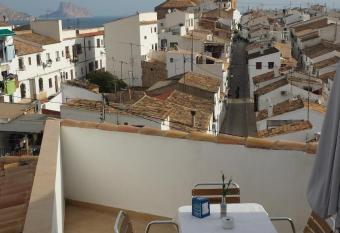 Hostal Fornet Altea has Balcony rooms
