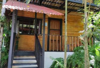 Papaya Wildlife Lodge has Balcony rooms