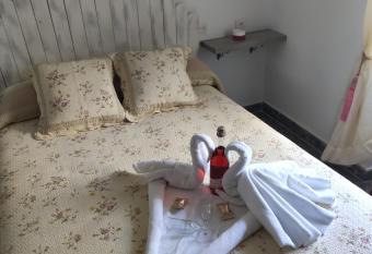 Casa Momaita has Balcony rooms