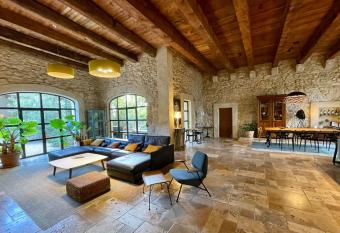 WAYA    Domaine Saint Domingue allows 18 year olds to book a room