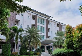 Orchid Surin allows 18 year olds to book a room