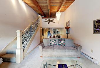 Timberline Condominium Studio Loft Standard Unit 305 allows 18 year olds to book a room