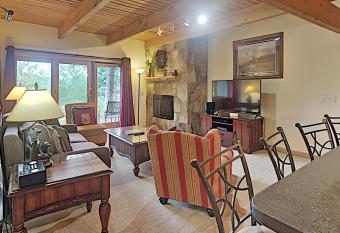 Timberline Condominiums 1 Bedroom Deluxe Unit A1C allows 18 year olds to book a room