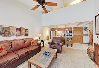 Timberline Condominiums 1 Bedroom Loft Standard Unit B3F allows 18 year olds to book a room