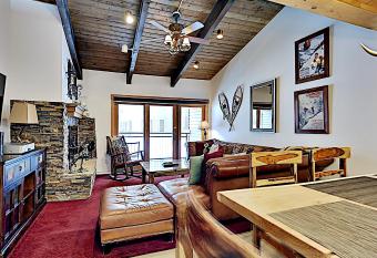 Timberline Condominiums 1 Bedroom Loft Deluxe Unit D3F has Balcony rooms