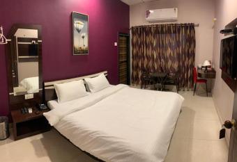 Melon Igatpuri Hills Retreat has Balcony rooms