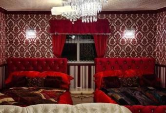 Luxurious stunning detached bungalow in Derby has Balcony rooms