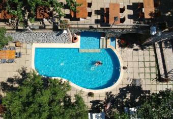 One bedroom appartement with sea view shared pool and enclosed garden at Badolato has Balcony rooms