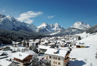 Maison Boutique Fior d Alpe has Balcony rooms