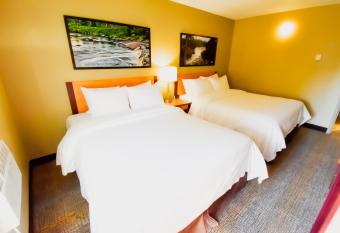 Canad Inns Destination Centre Windsor Park allows 18 year olds to book a room