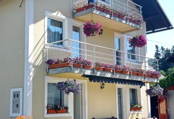 Drago Kremenja   has Balcony rooms