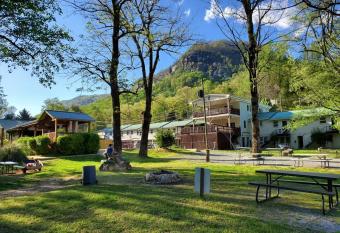 Geneva Hotel & Tiki Bar allows 18 year olds to book a room
