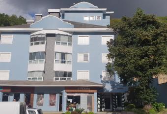 Cobertura na Borges de Medeiros - ( 3 quadras rua coberta ) allows 18 year olds to book a room