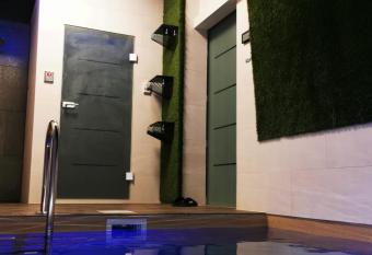 Apartman My Story allows 18 year olds to book a room