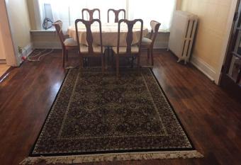 3 Bedroom Apartment steps to Clifton, Zoo, UC, Hospitals has Balcony rooms